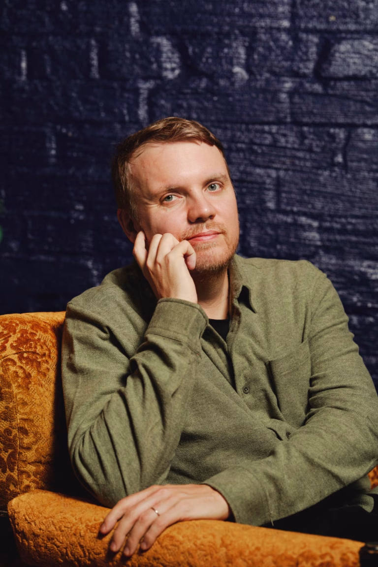 Kirjailijatalon Salonki su 19.4. klo 16-17: vieraana Vesa Rantama